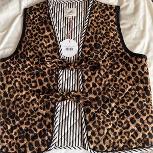 Leopard Print quilted vest